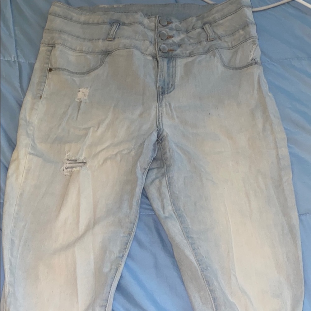 Light wash high waisted ripped jeans